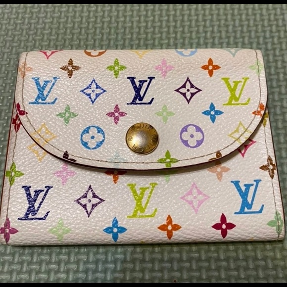 Louis Vuitton Handbags - Louis Vuitton authentic card case wallet